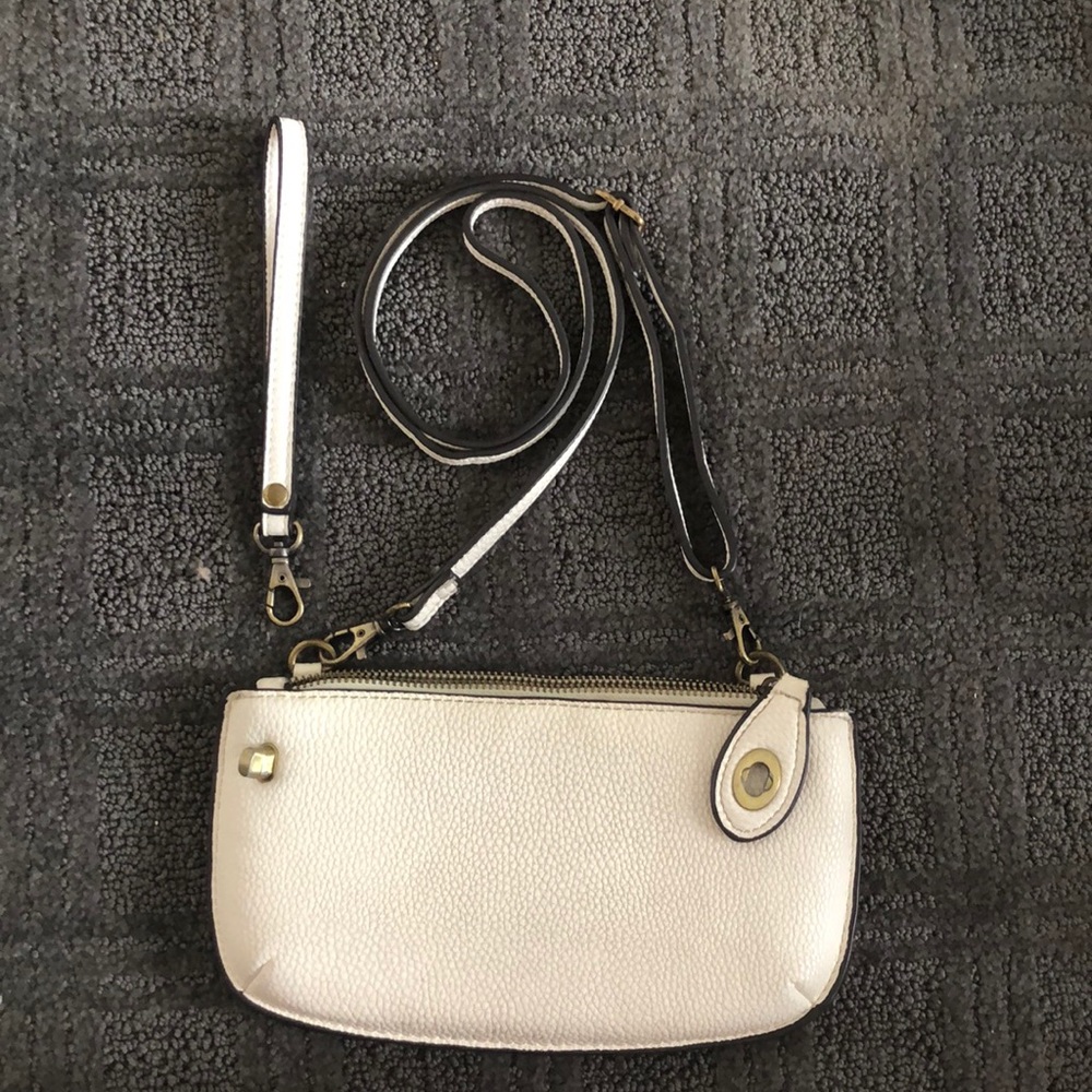 White convertible purse cross body/clutch